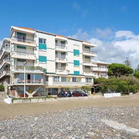 Terrazzo Sul Mare By Interhome Apartman *